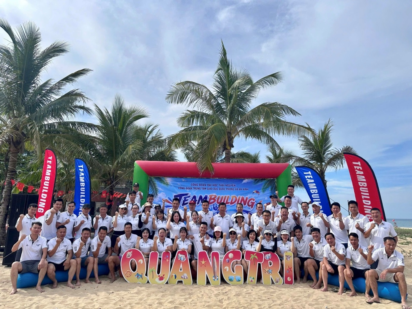 Công đoàn Trung tâm GDQPAN ĐHTN tổ chức chương trình về nguồn, tham quan, nghỉ dưỡng năm 2026 tại Quảng Trị